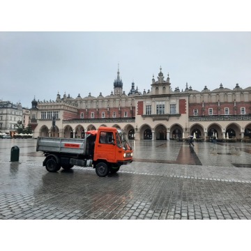 transport  betonu kruszywa ziemia ogrodowa kraków