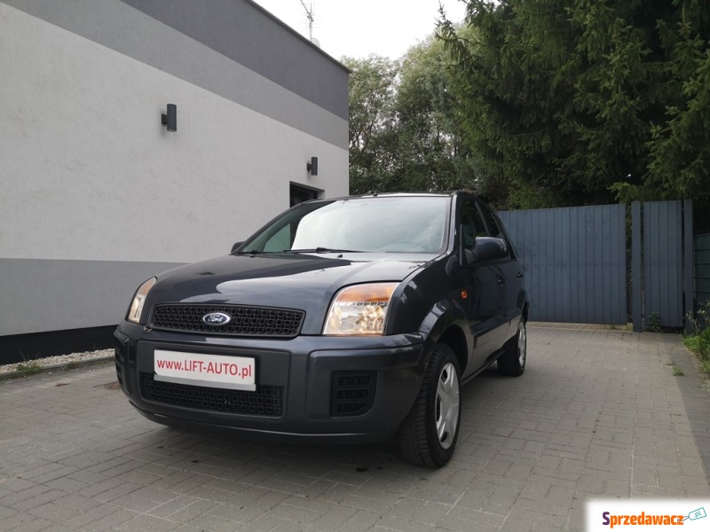 Ford Fusion 2009