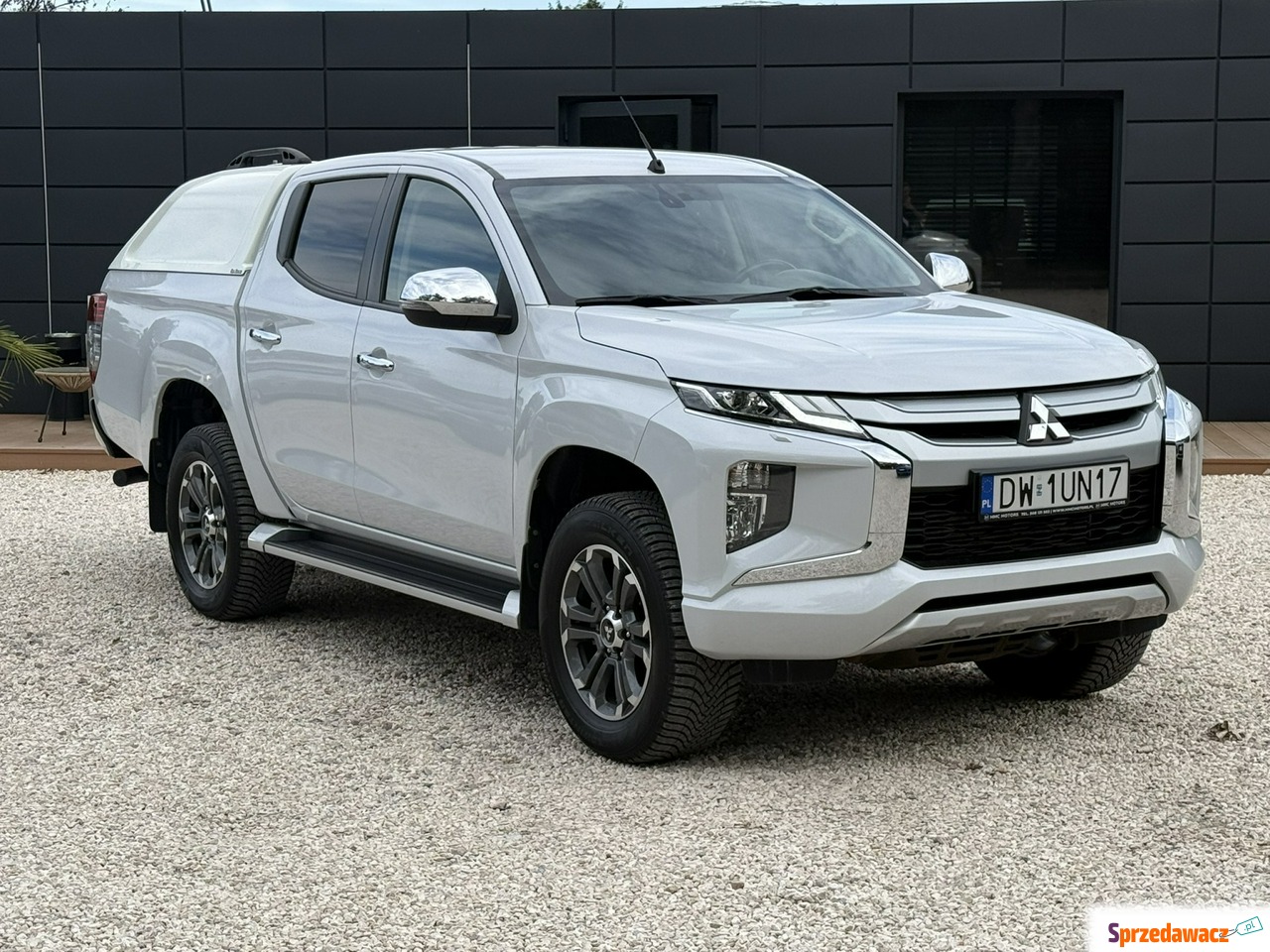 Mitsubishi L200 2021