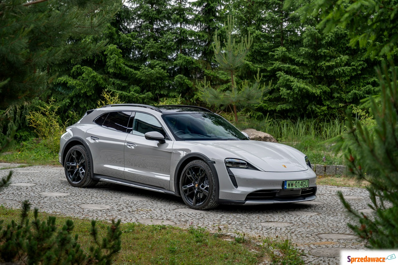 Porsche Taycan 2022