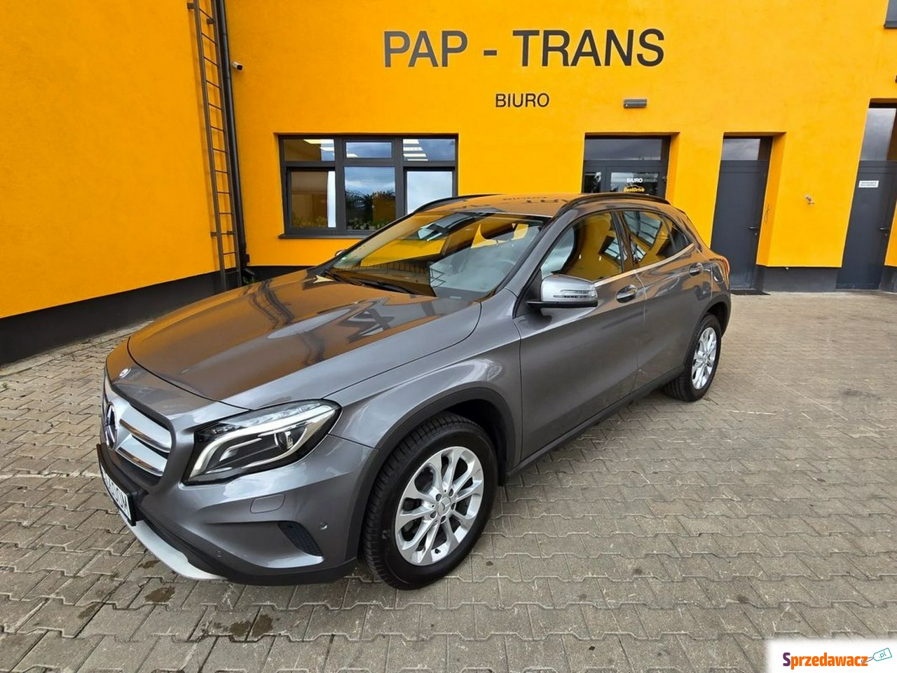 Mercedes - Benz GLA-klasa 2016