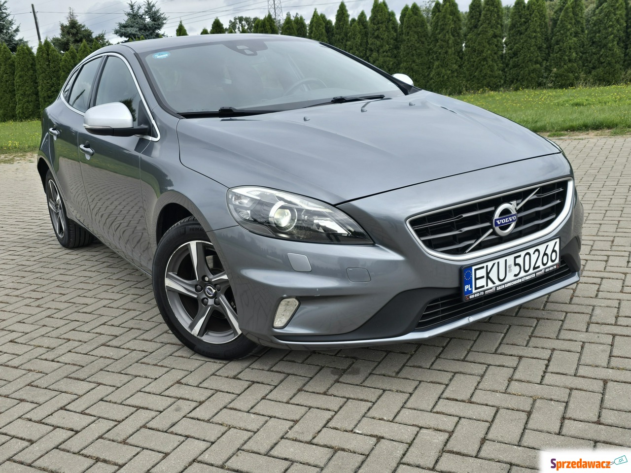Volvo V40 2015