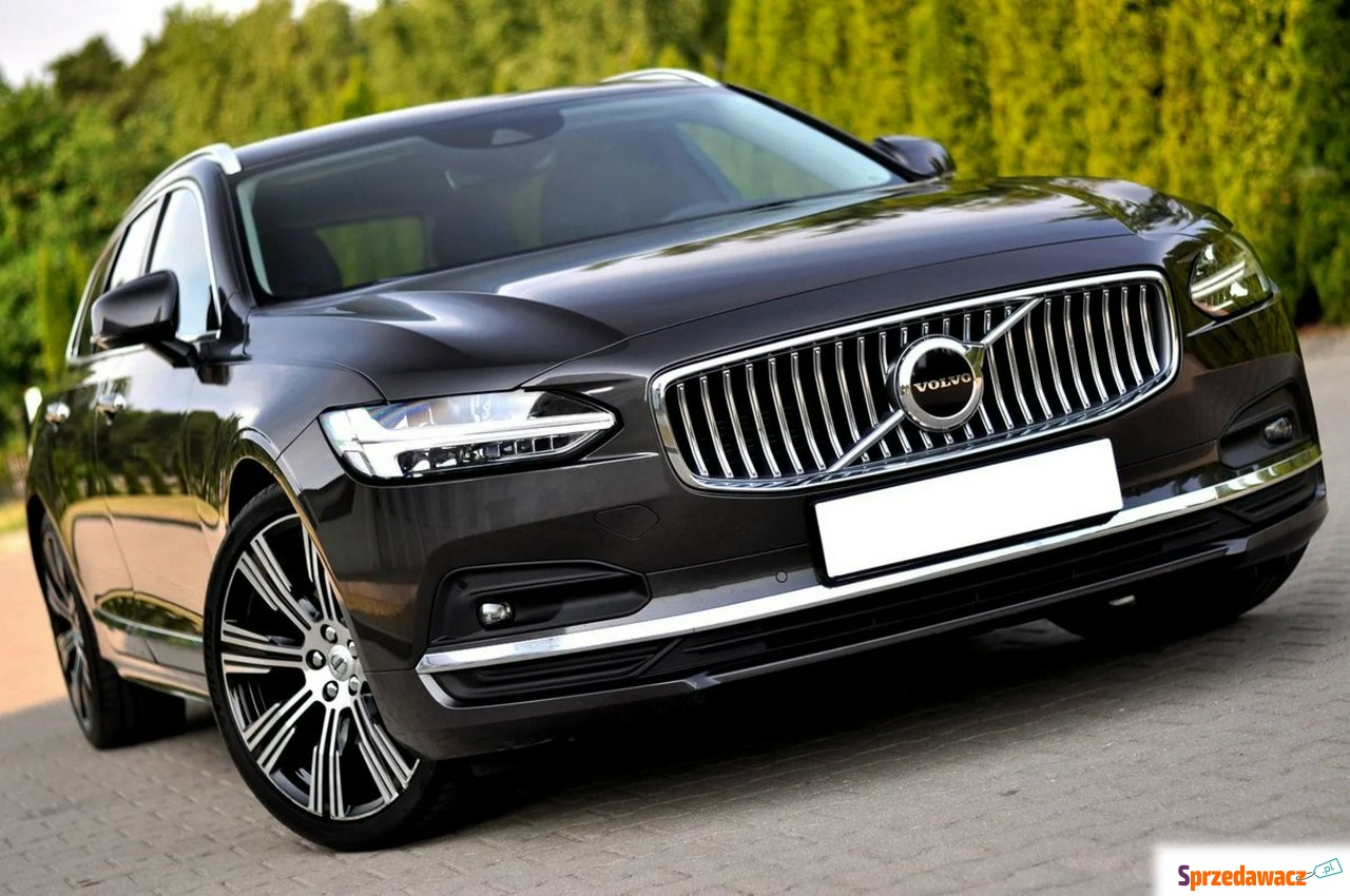 Volvo V90 2022