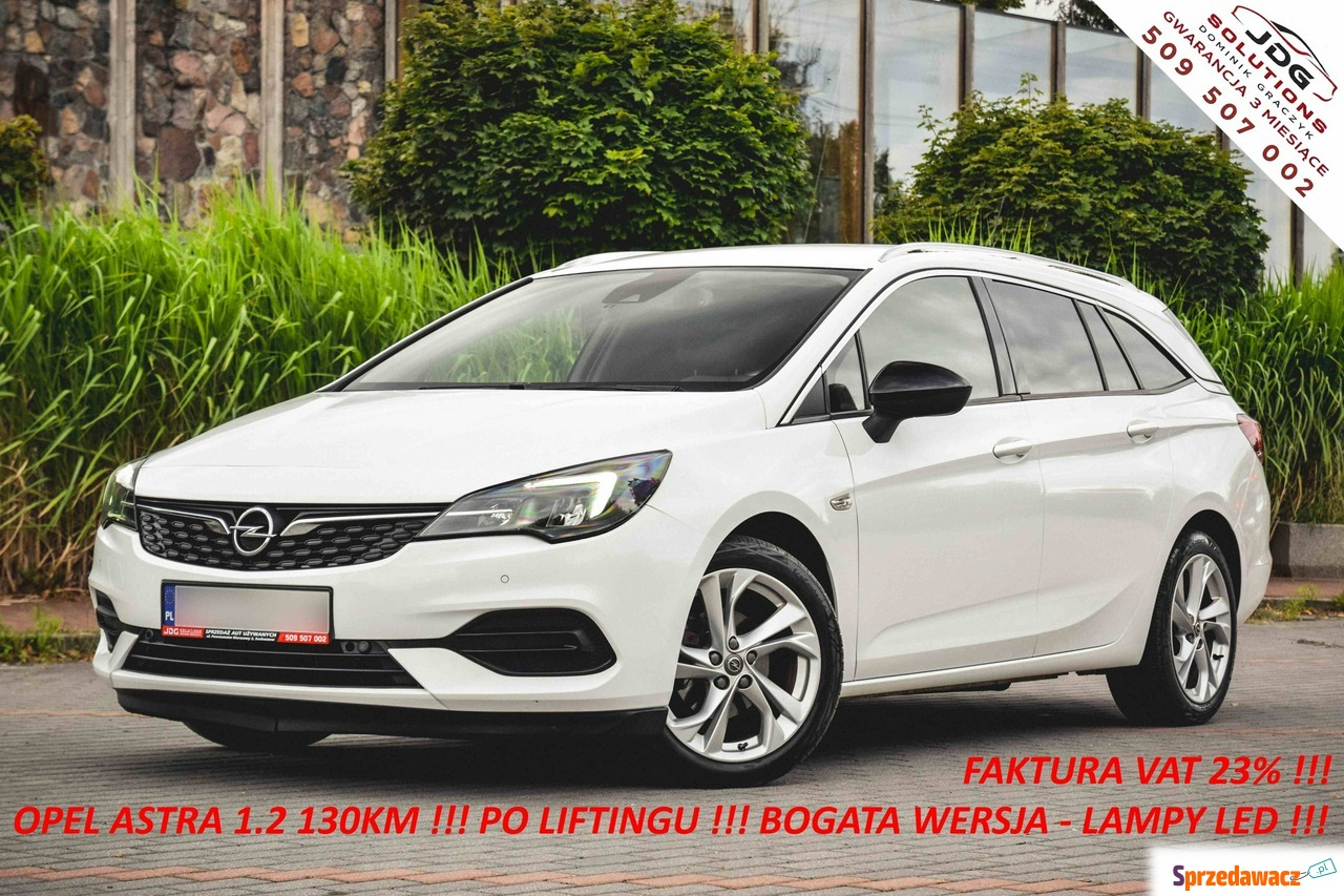 Opel Astra 2022
