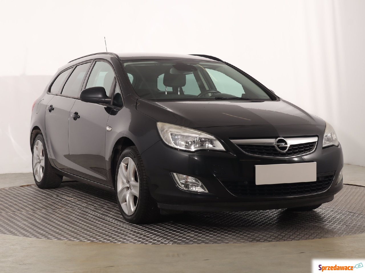 Opel Astra 2012