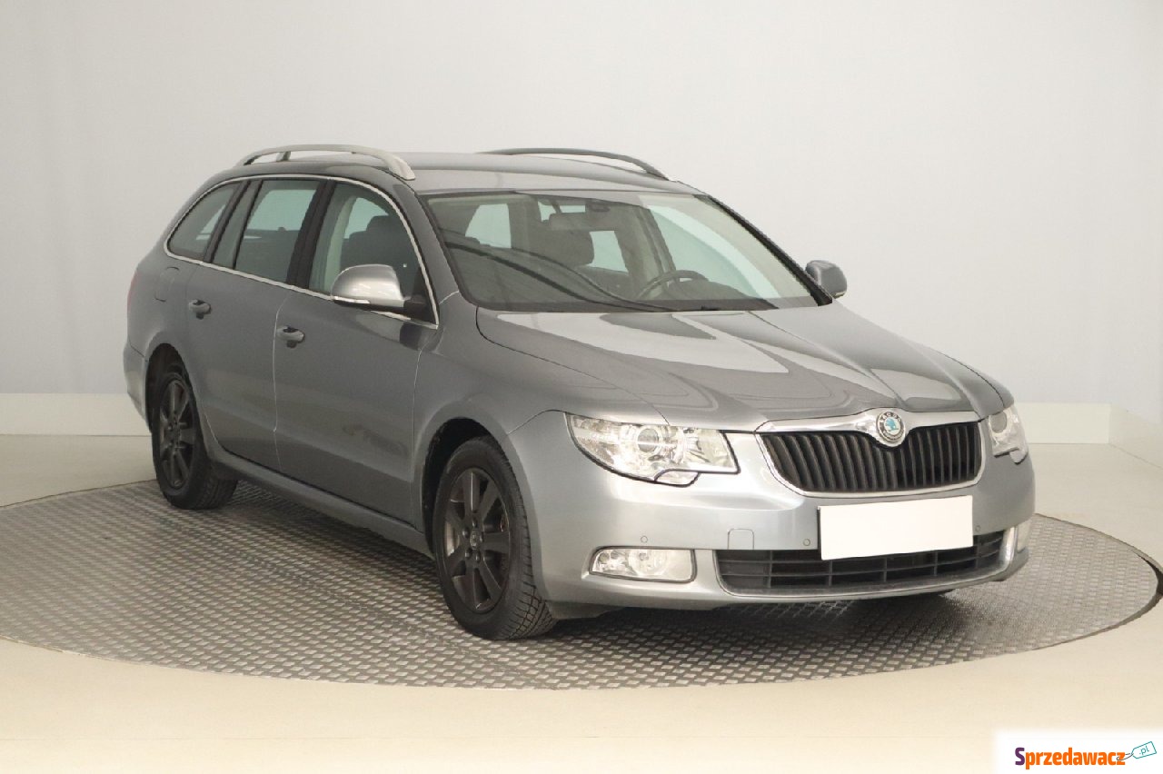 Skoda Superb 2011