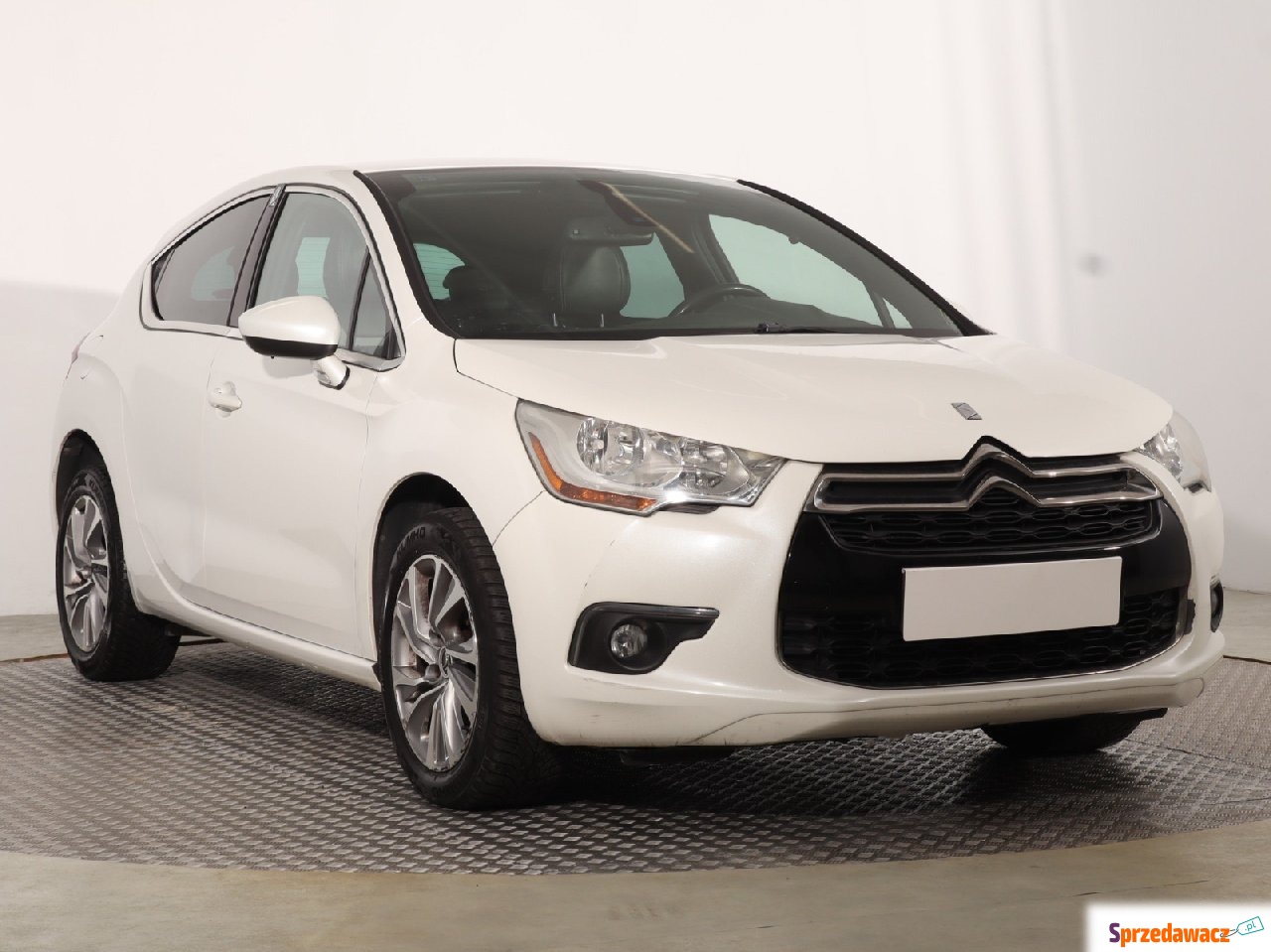 Citroen DS4 2013