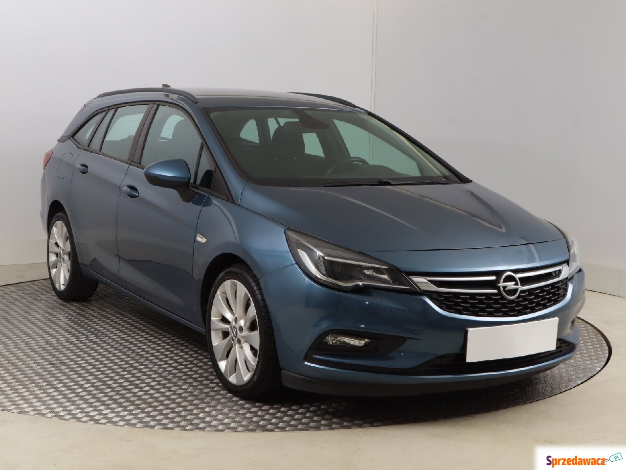 Opel Astra 2016