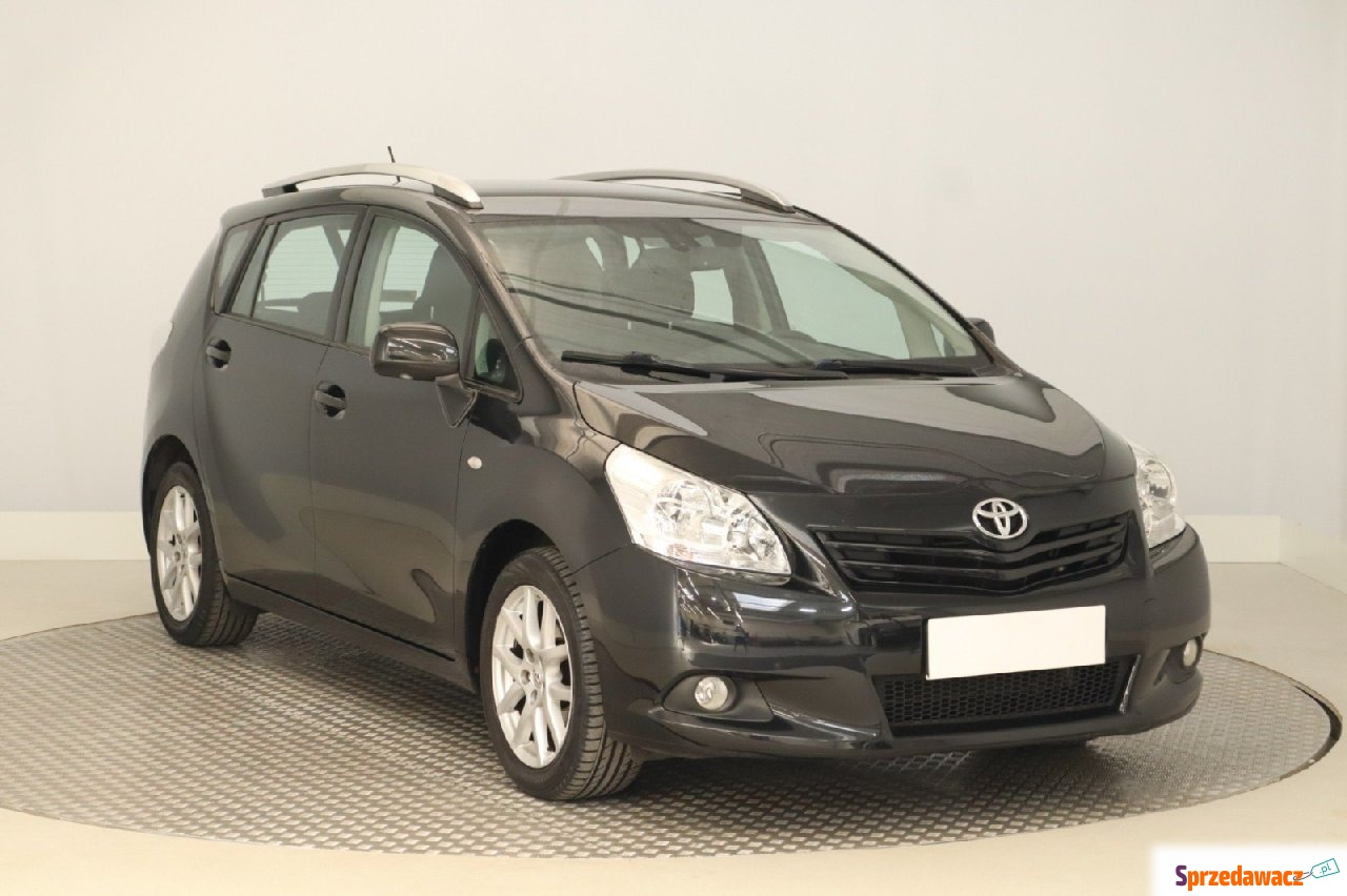 Toyota Verso 2010