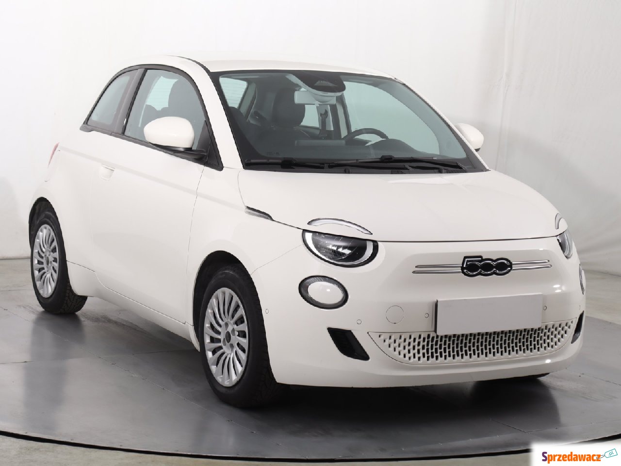 Fiat 500 2023