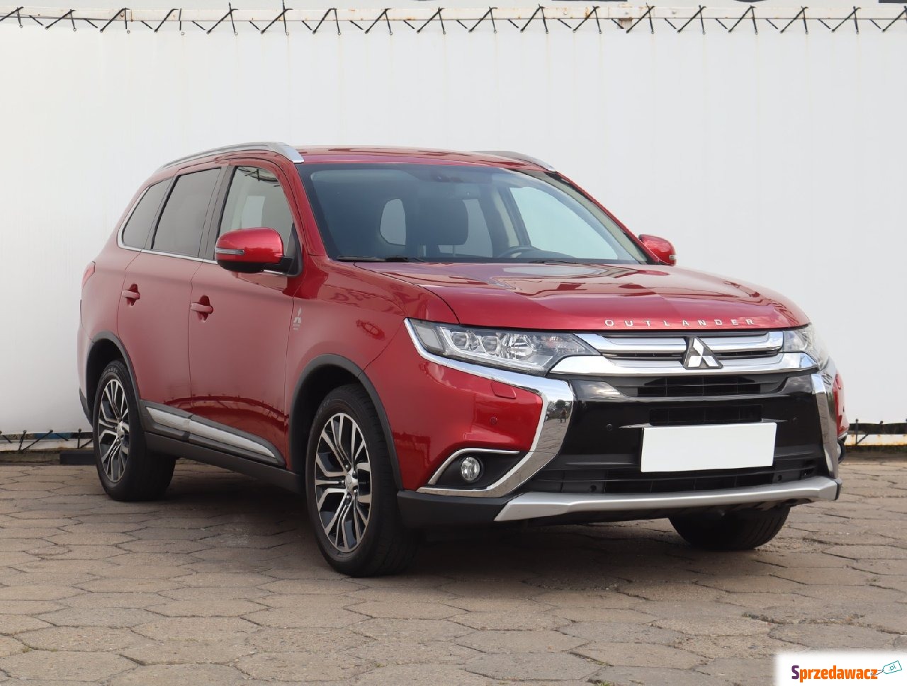 Mitsubishi Outlander 2016
