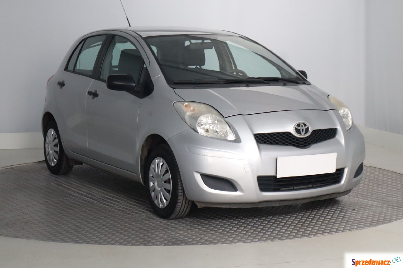 Toyota Yaris 2011