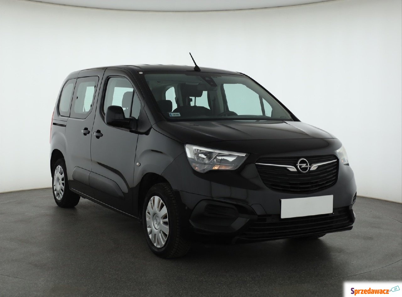 Opel Combo 2018