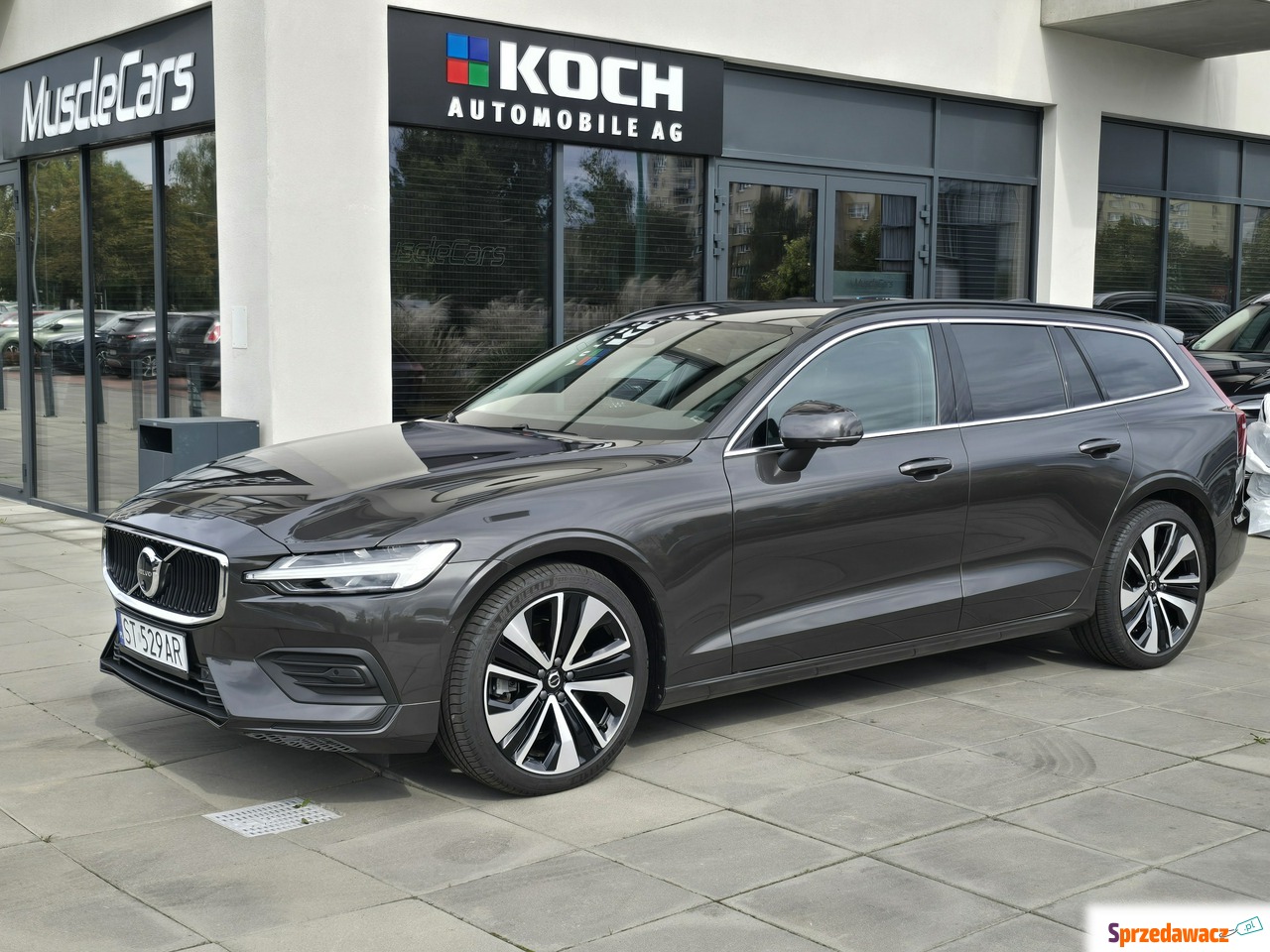 Volvo V60 2024