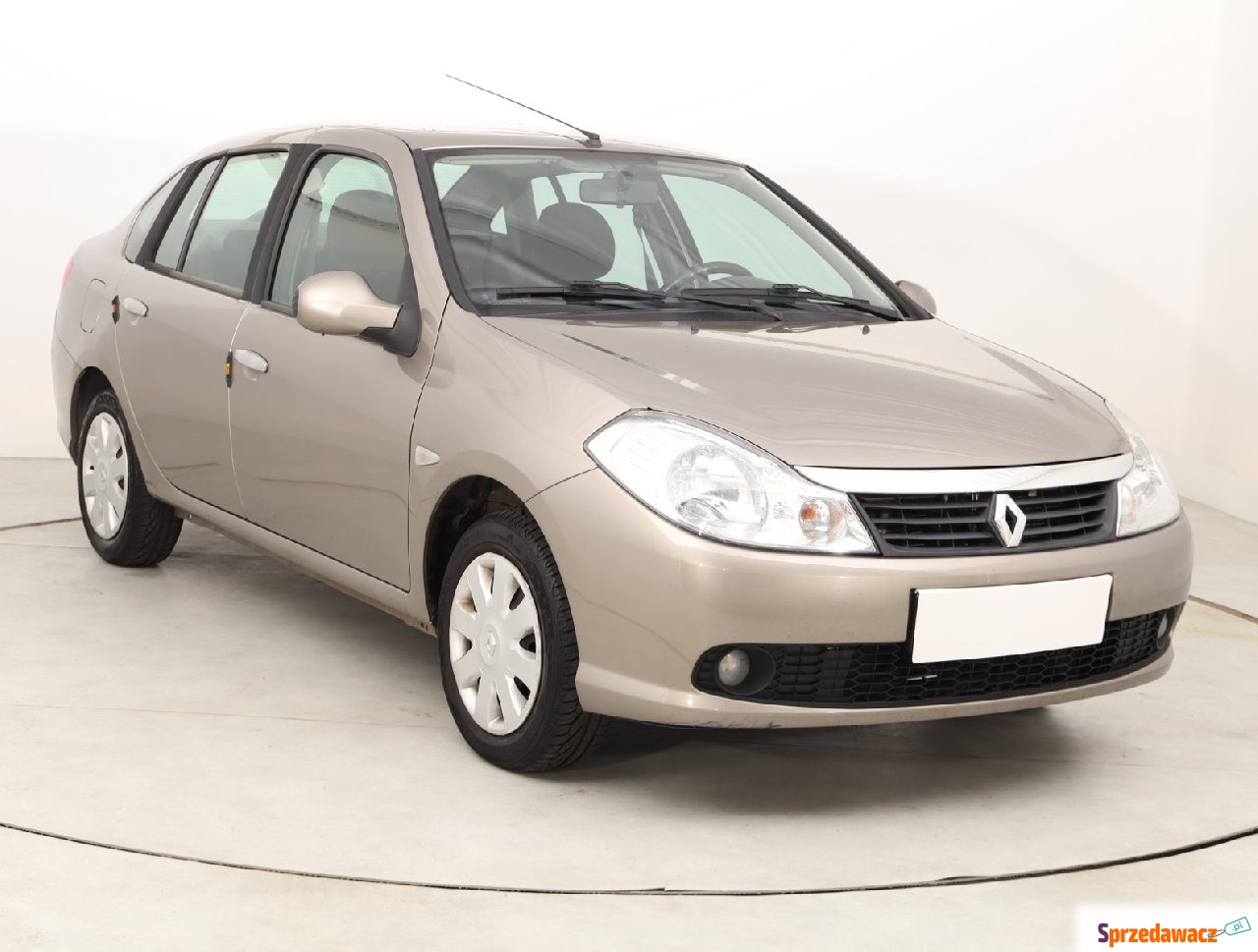Renault Thalia 2009