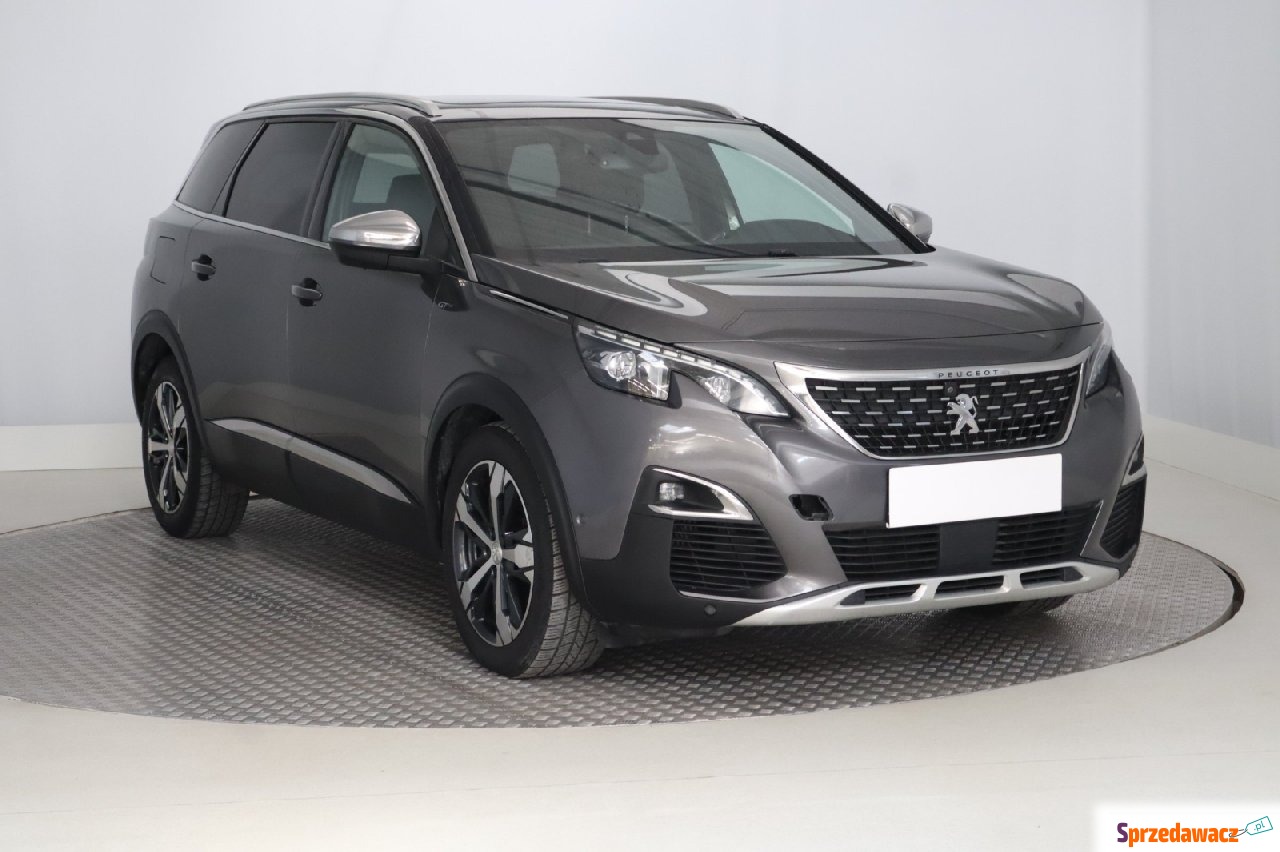 Peugeot 5008 2017