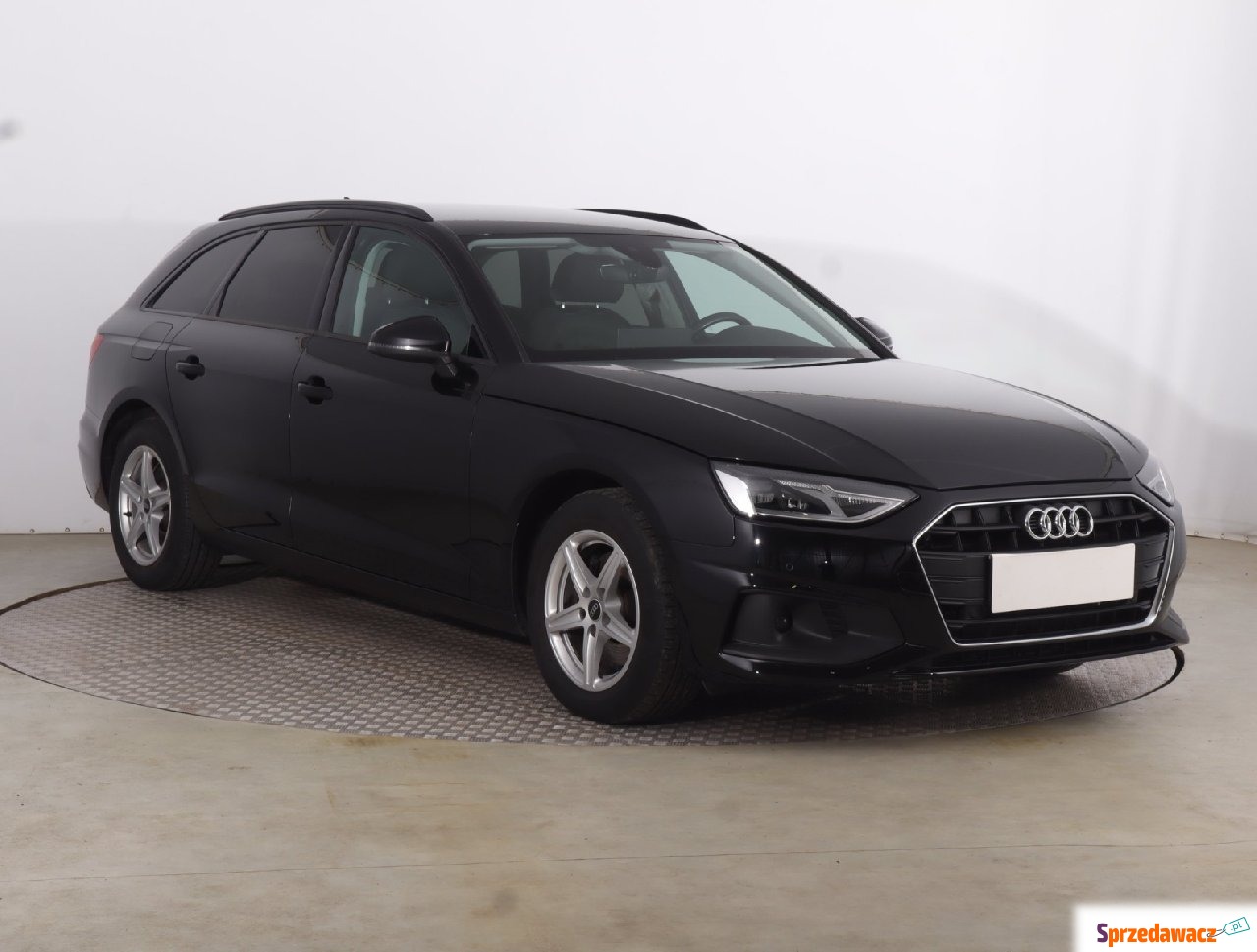 Audi A4 2021