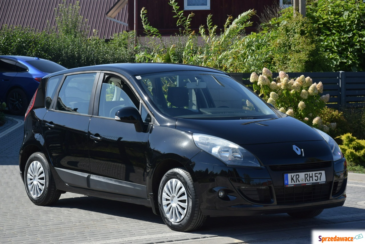 Renault Scenic 2011