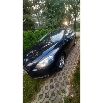 Volvo V 40 D3 2015 salon Polska, drugi wł