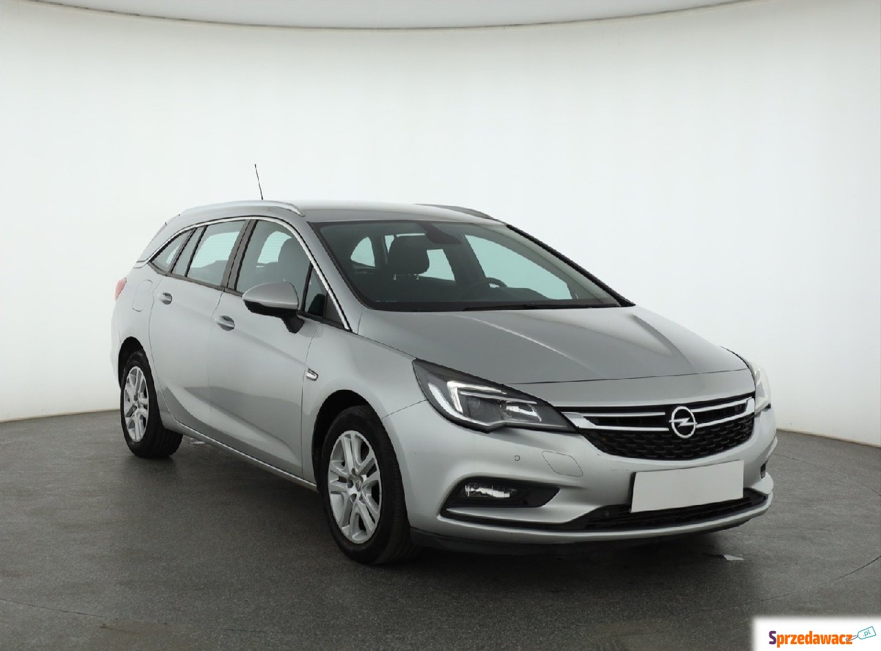 Opel Astra 2016