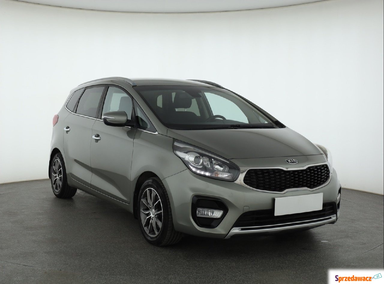 Kia Carens 2016