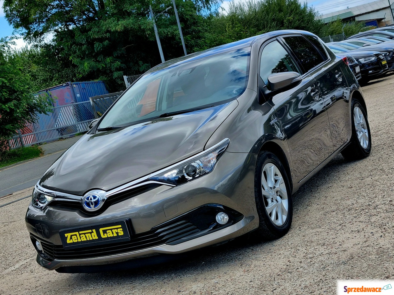 Toyota Auris 2016