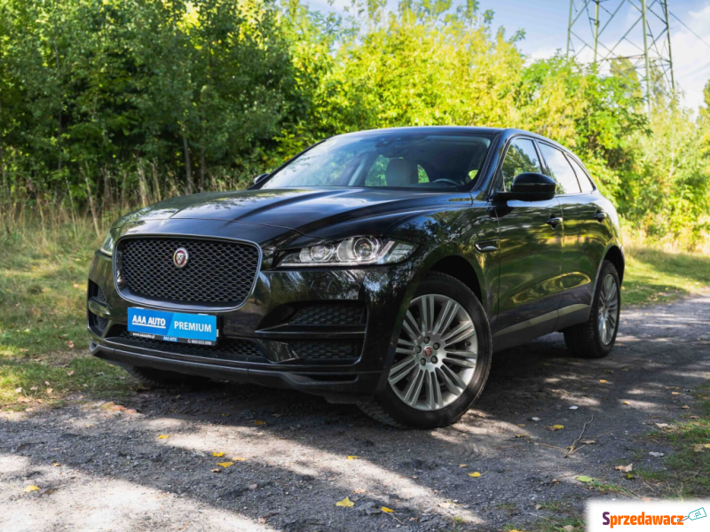 Jaguar F-PACE 2020