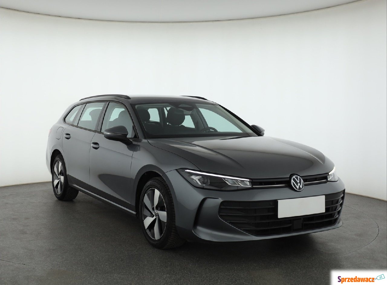 Volkswagen Passat 2024