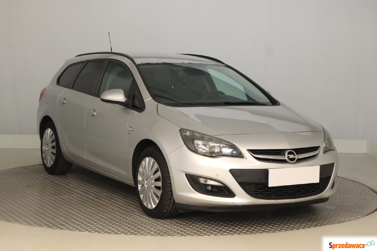 Opel Astra 2014