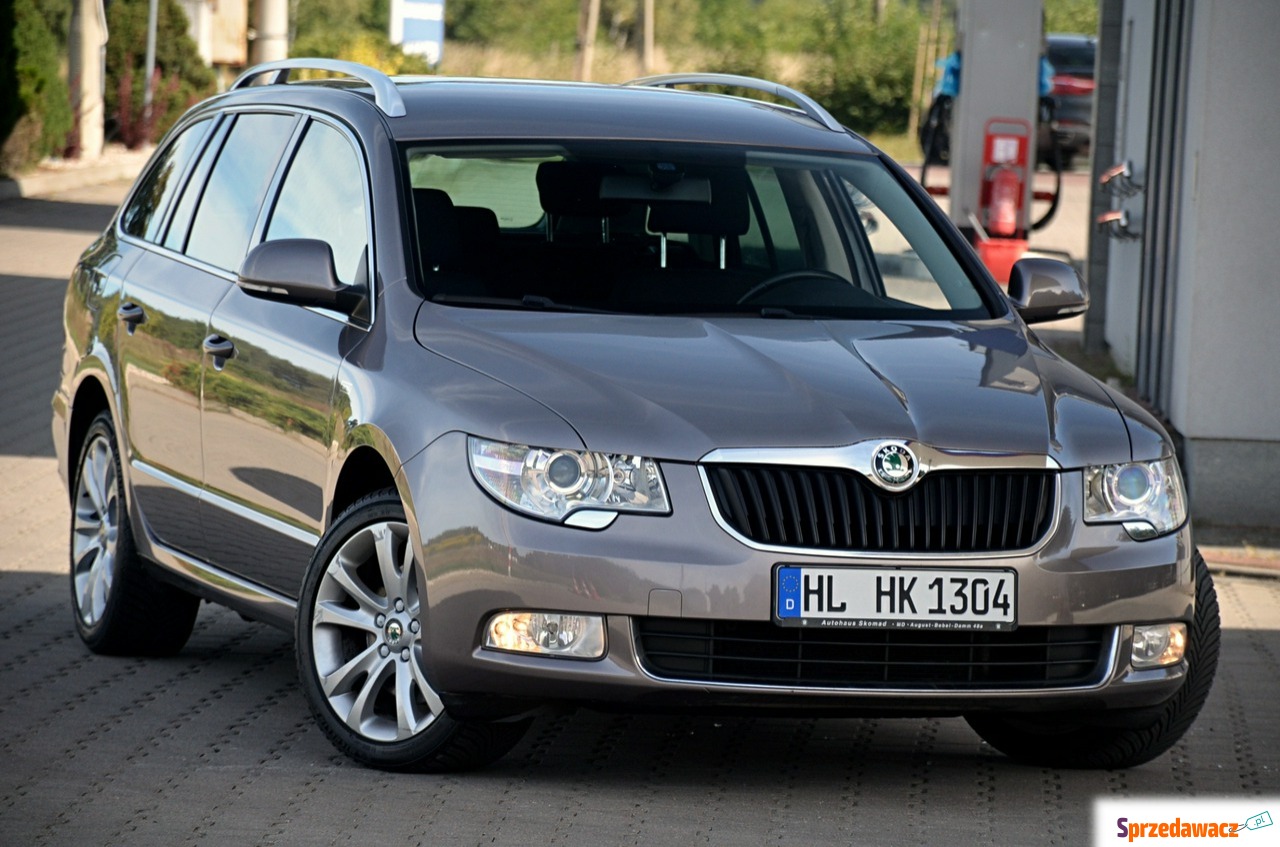 Skoda Superb 2011