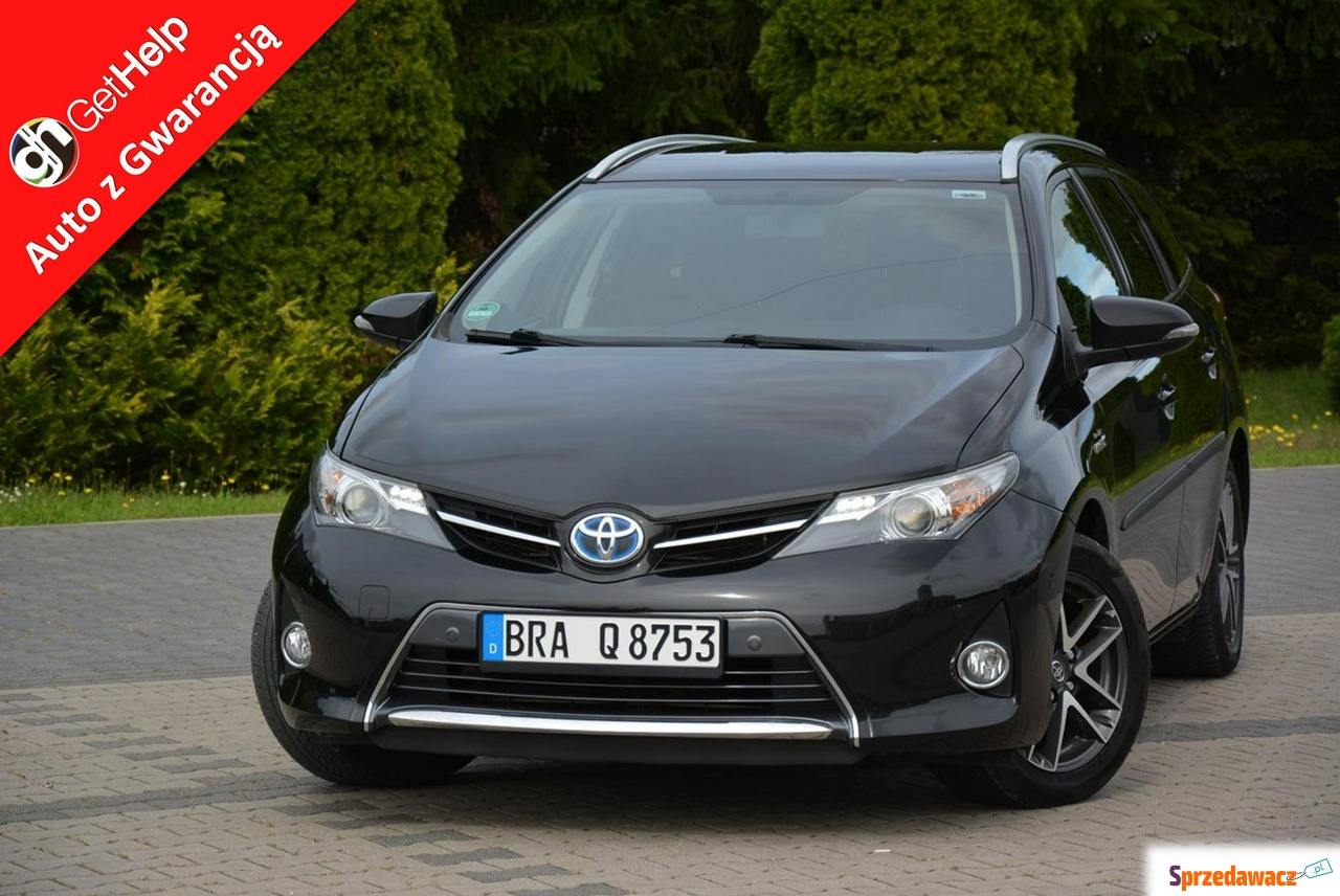 Toyota Auris 2015