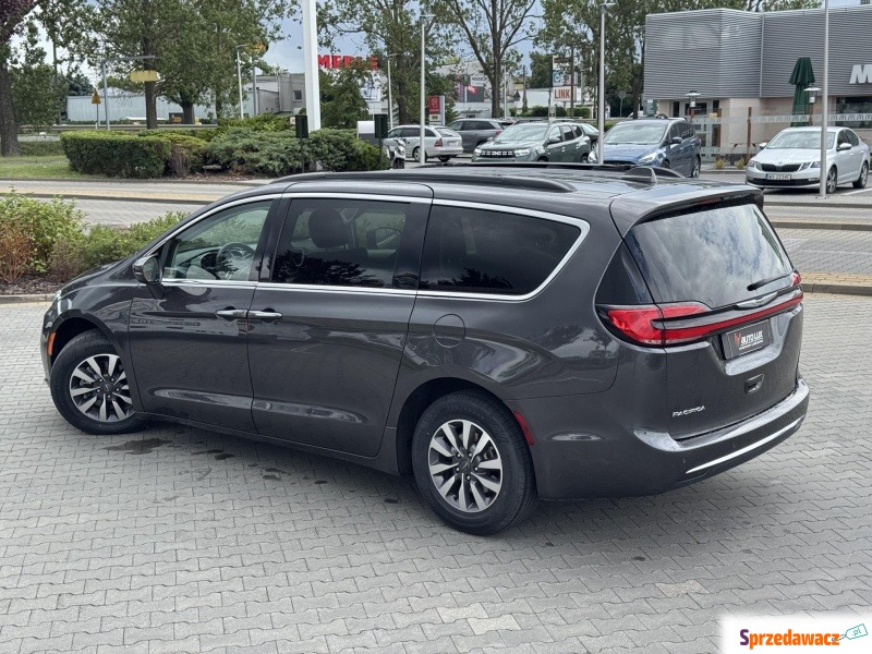 Chrysler Pacifica 2022