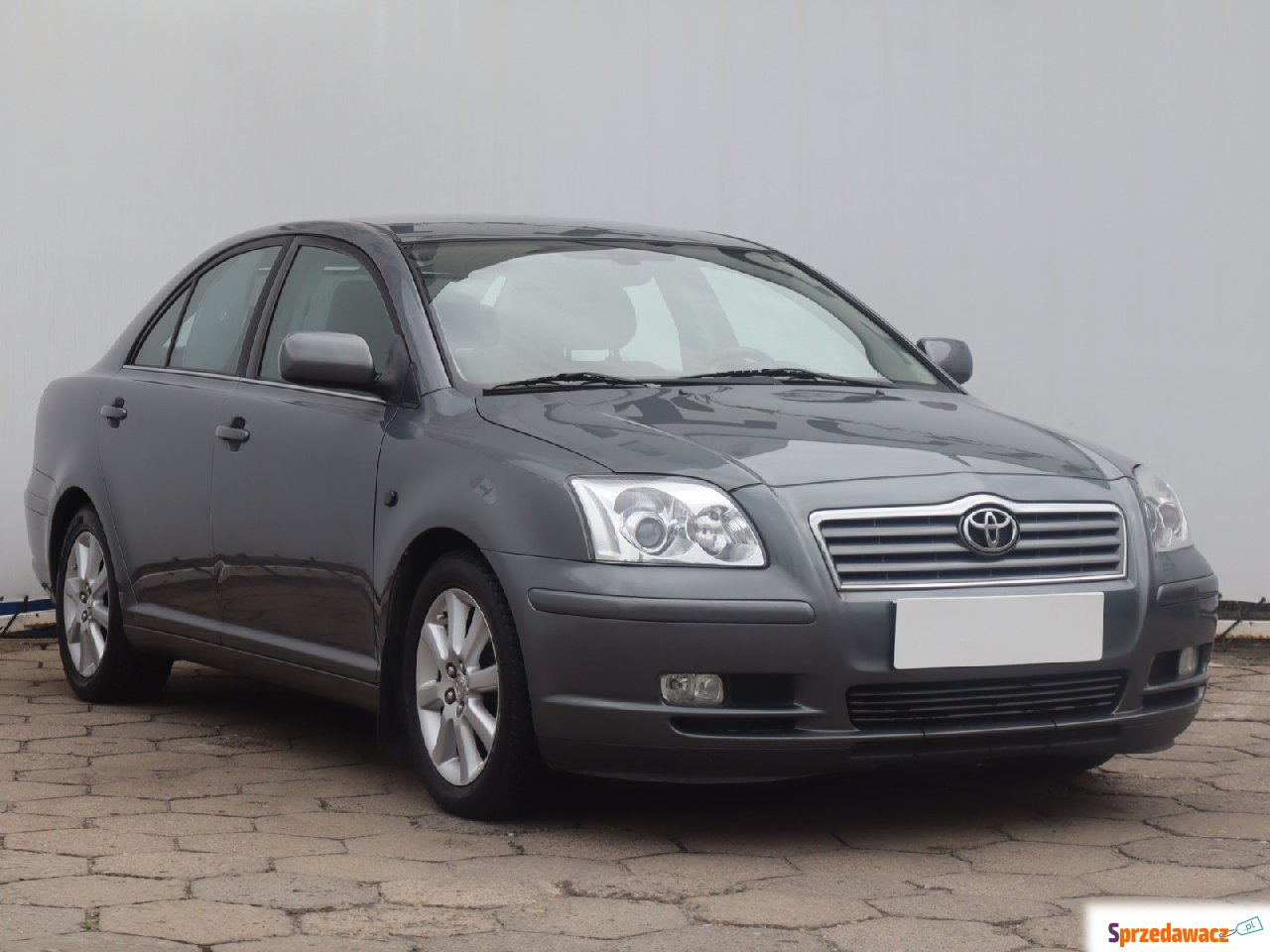 Toyota Avensis 2004