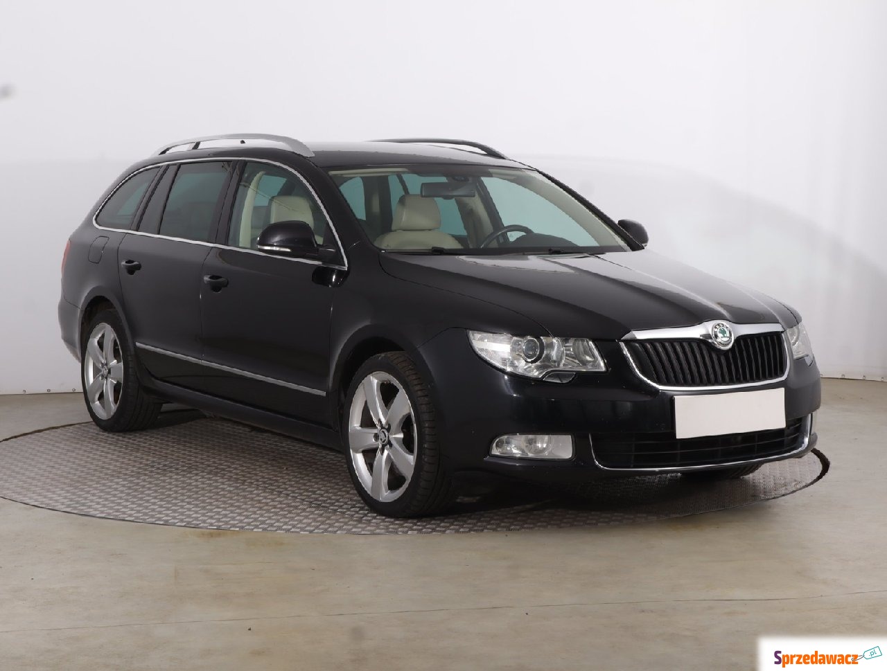 Skoda Superb 2012