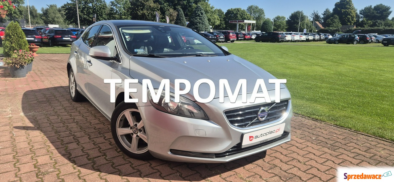 Volvo V40 2012