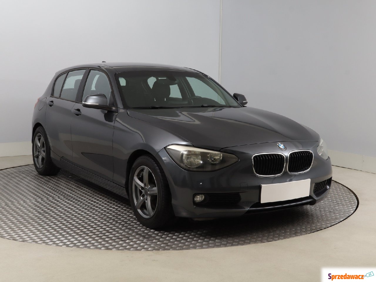 BMW Seria 1 2012