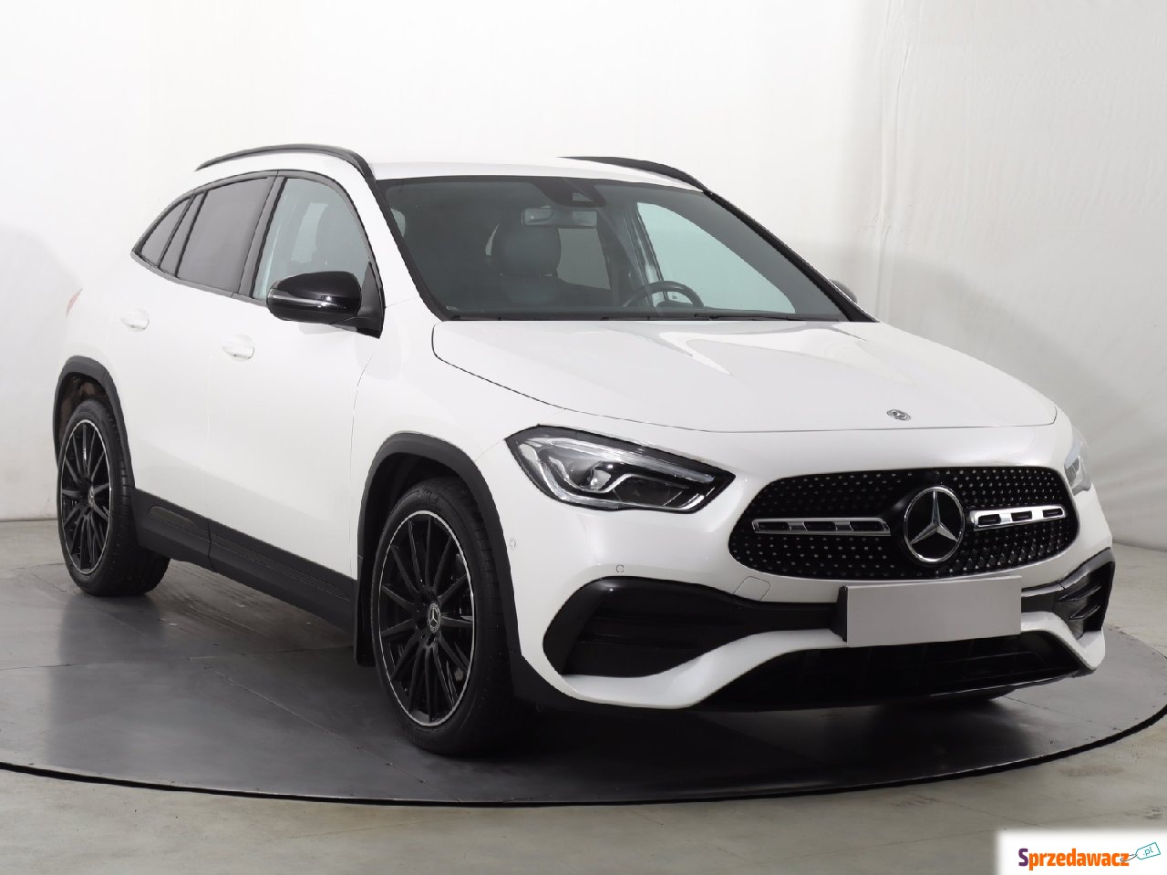 Mercedes - Benz GLA-klasa 2020