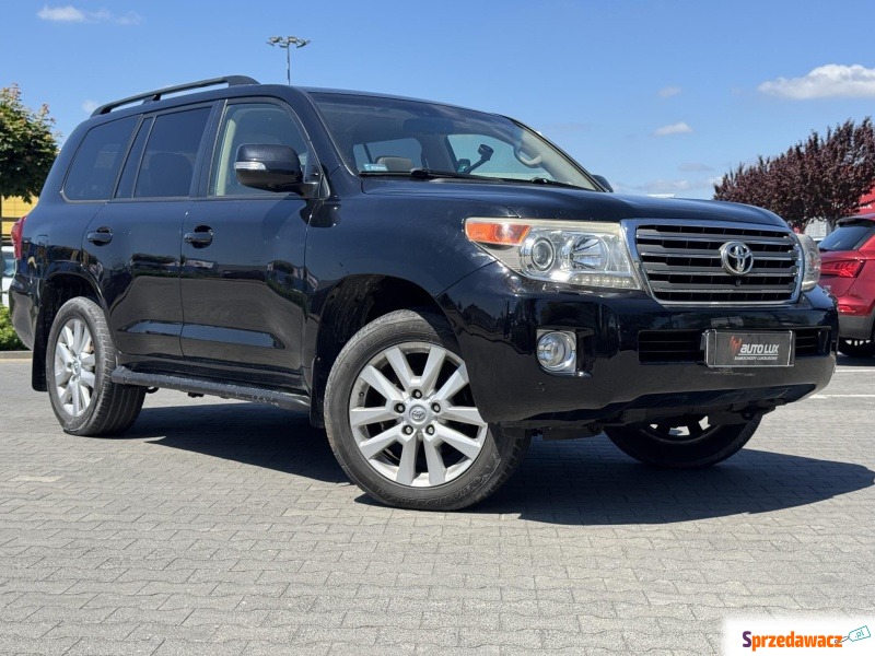 Toyota Land Cruiser 2013